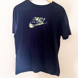Nike Tee